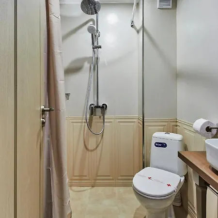 паризи Hotell Kazanlŭk