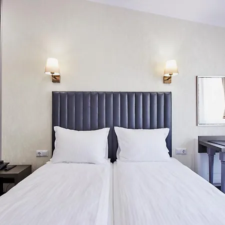 паризи Hotell