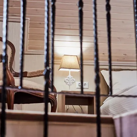 Hotel паризи 3*