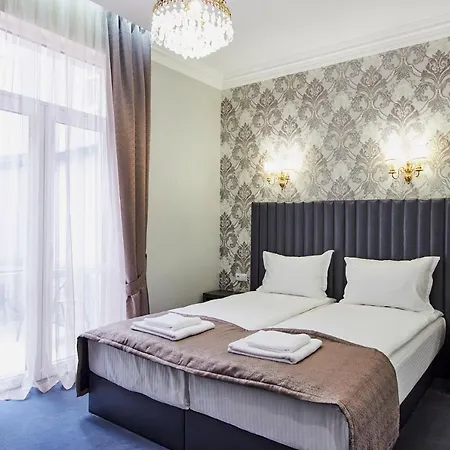Hotell паризи Kazanlŭk