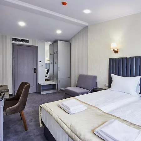 Hotell паризи Kazanlŭk