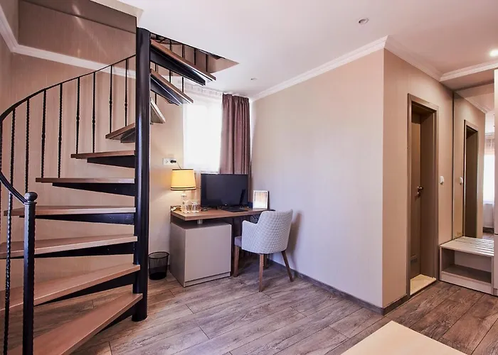 паризи ホテル