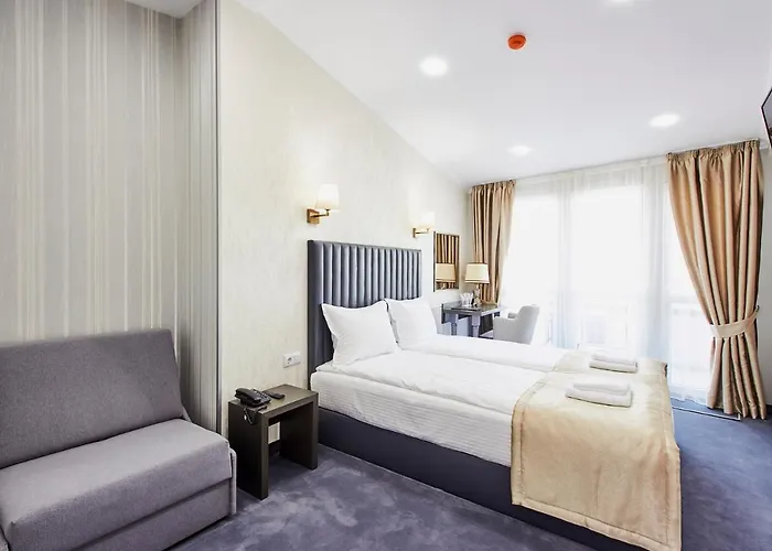 паризи 3* カザンラク